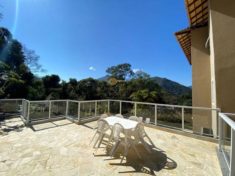 Imagem Casa em Condomínio para Venda em Teresópolis / RJ no bairro Bom Retiro