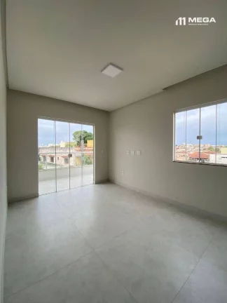 Imagem Excelente casa duplex Santos dumont