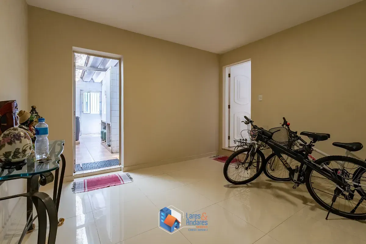 Imagem Casa para venda em Brooklin Paulista com 3 quartos, sendo 1 suíte, 190m²