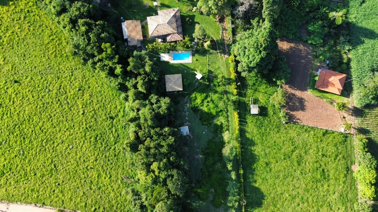 Imagem Vende-se Chácara em Piracema/MG Com 8.000 m² de área total
