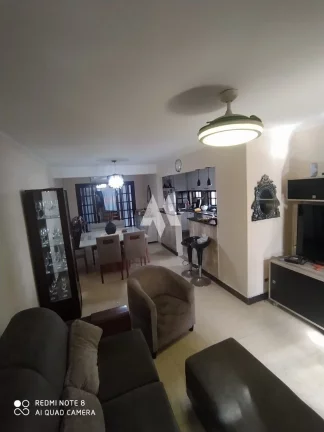 Imagem Sobrado Geminado com 02 dormitorios sendo 02 suites no Boqueião em Santos