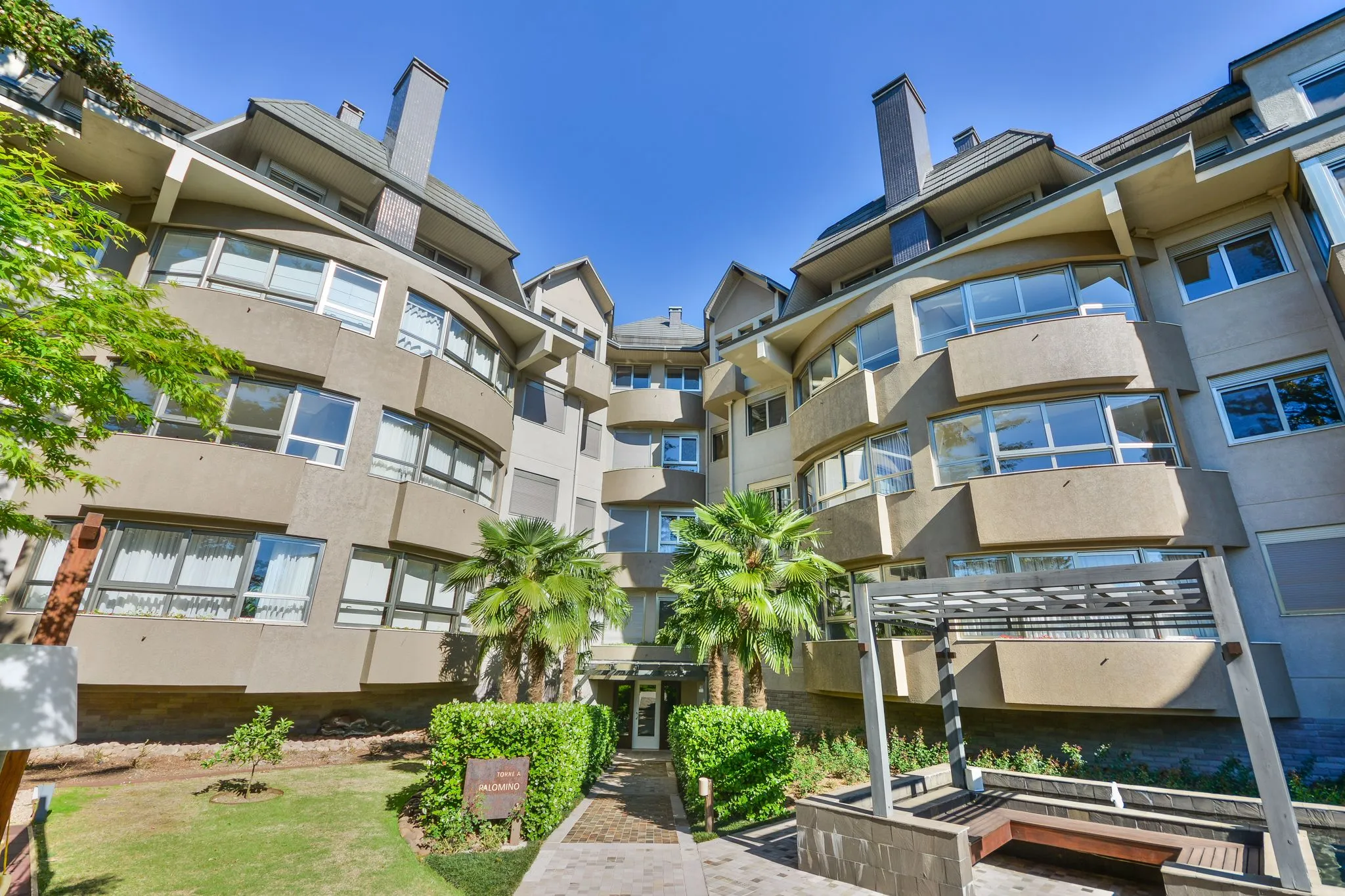Imagem Apartamento à venda em Gramado, Centro, com 3 quartos, 144.3m2