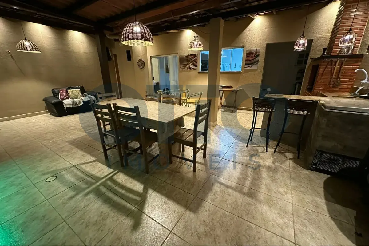 Imagem Bangalô com 3 quartos para locação em Taperapuã, Porto Seguro