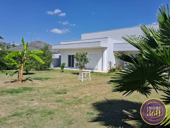 Imagem Linda casa de alto padrão em condomínio de chácara