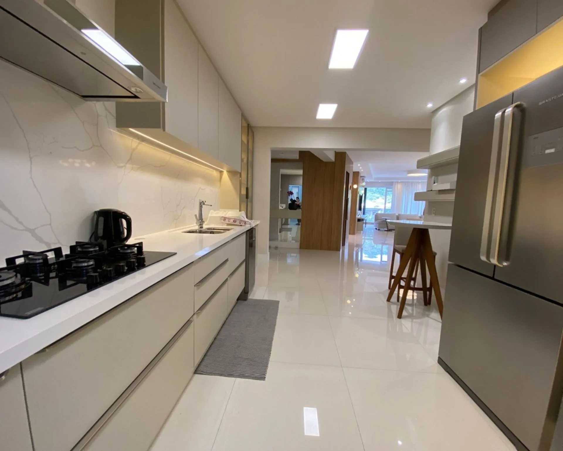 Imagem Apartamento 4 suítes, 230 m², em Jurerê In