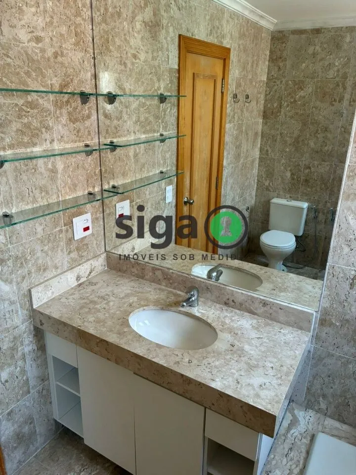 Imagem VENDE na Vila Andrade (Morumbi) Apartamento com 4 quartos, sendo 2 suítes e 3 Vagas