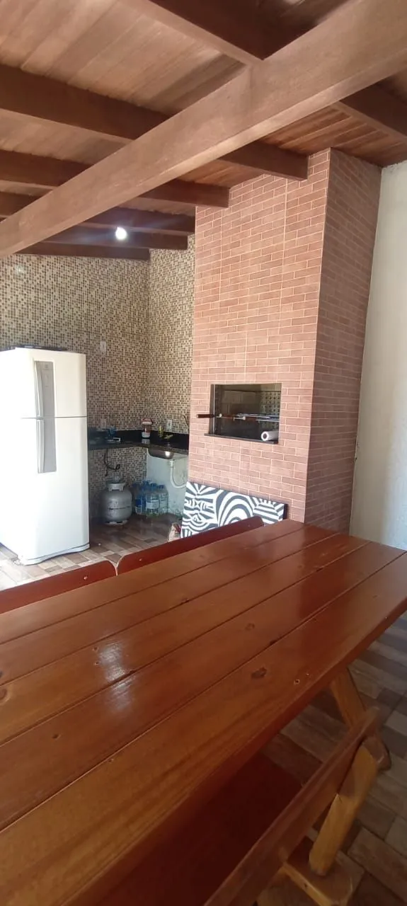 Imagem Casa com 02 quartos e 01 vaga no Bairro Cavalhada