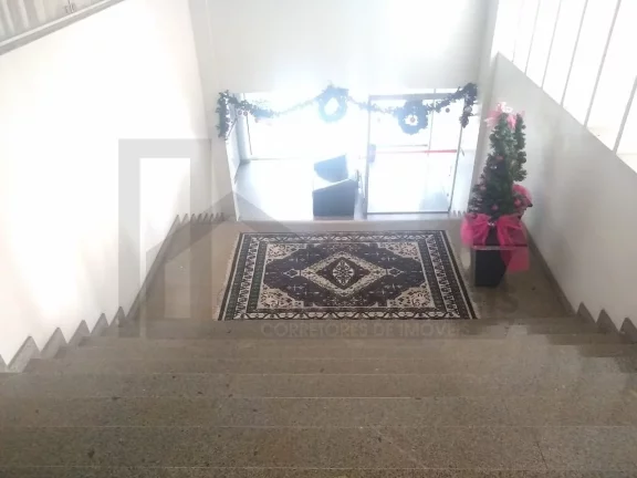 Imagem CASAL IMÓVEIS VENDE APARTAMENTO ED CRISTO REI 4 SUÍTES + 2 VGS 360 M2