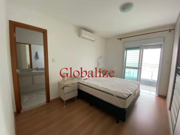 Imagem Apartamento com 2 suítes a uma quadra da praia no José Menino em Santos R$ 1.070.000,00