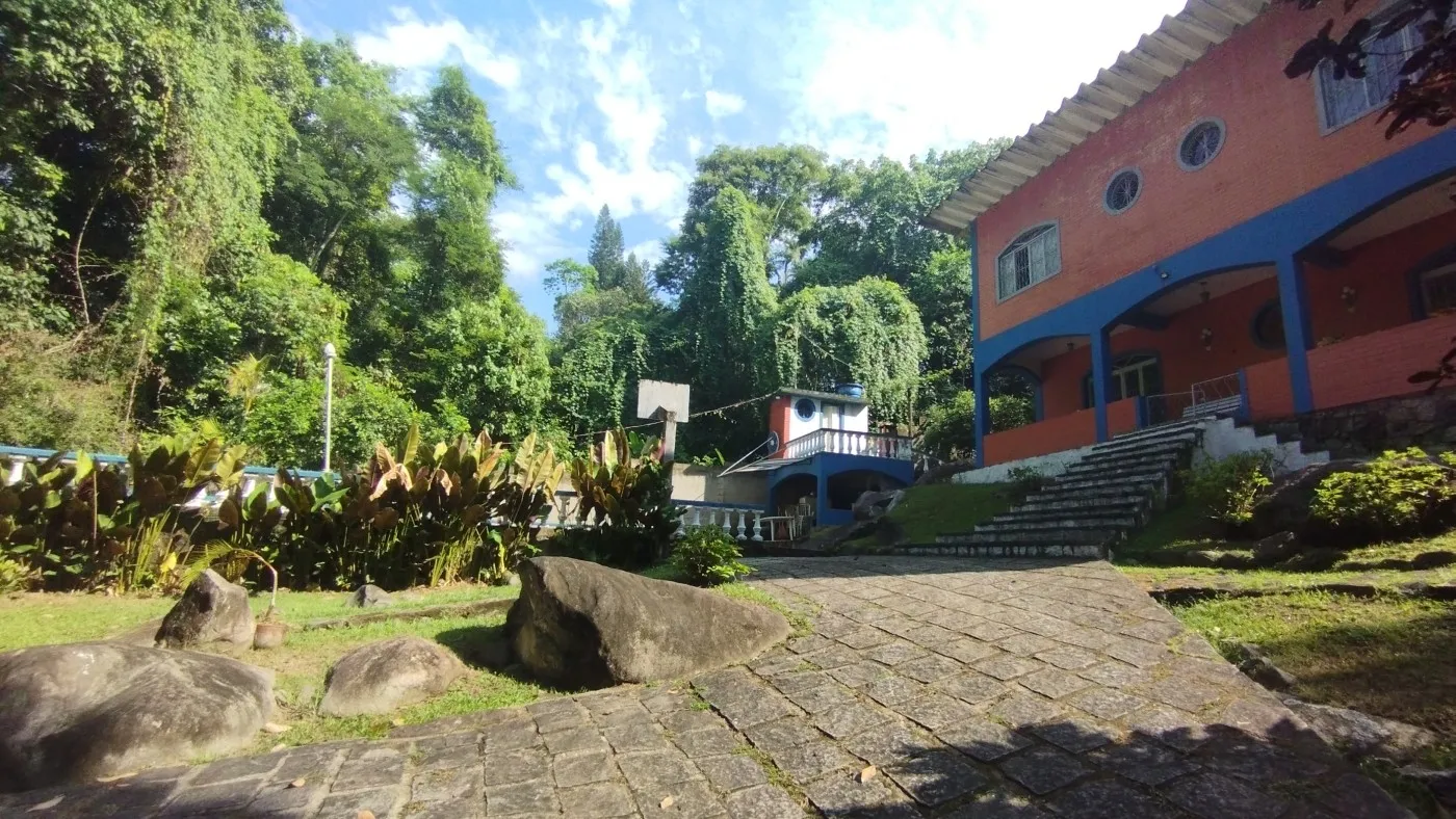 Imagem Casa para Venda em Guapimirim / RJ no bairro Espinhaço