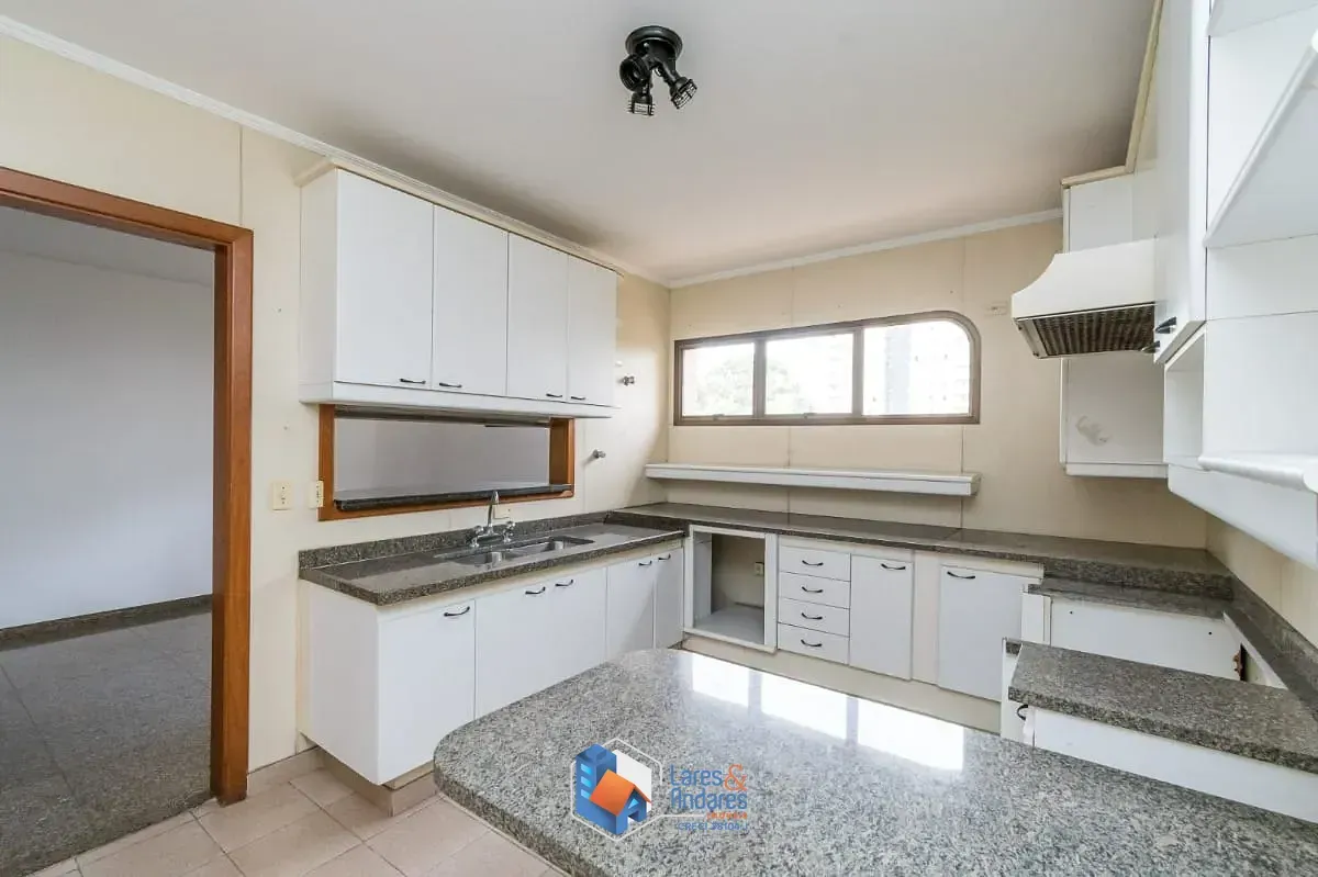 Imagem Apartamento para venda em Morumbi com 4 quartos, sendo 3 suítes, 370m²