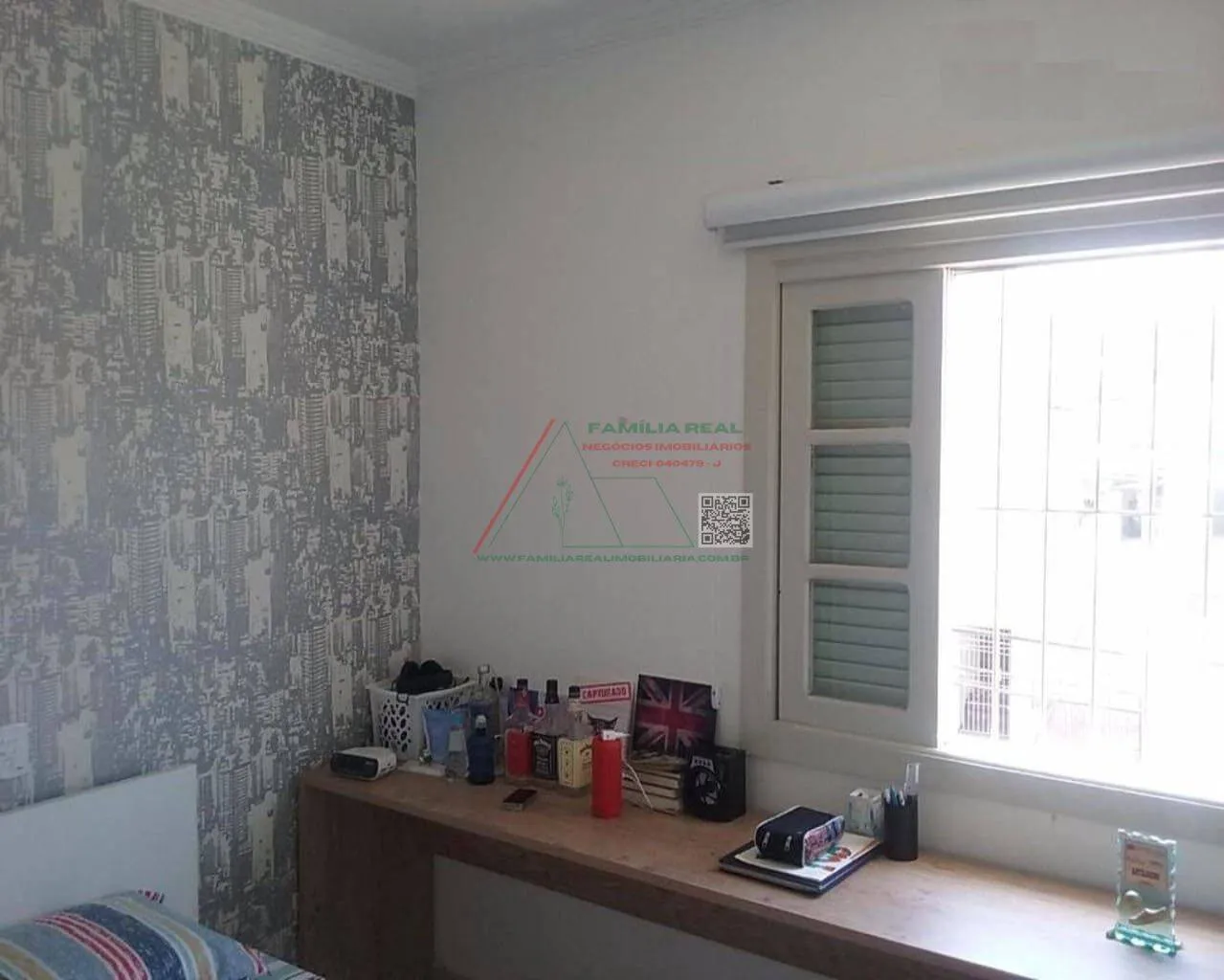 Imagem Sobrado para Venda ou Locação, na Vila Matilde, com 03 Dormitórios, sendo 03 Suítes