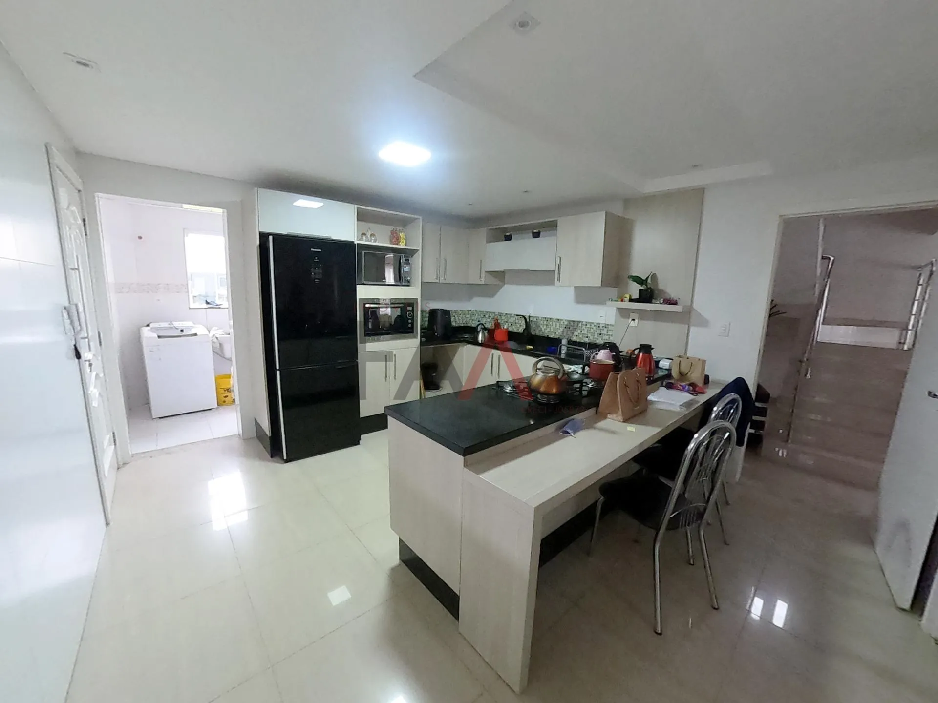 Imagem Sobrado com 4 dormitórios à venda,648.00 m², Alto da XV, GUARAPUAVA - PR