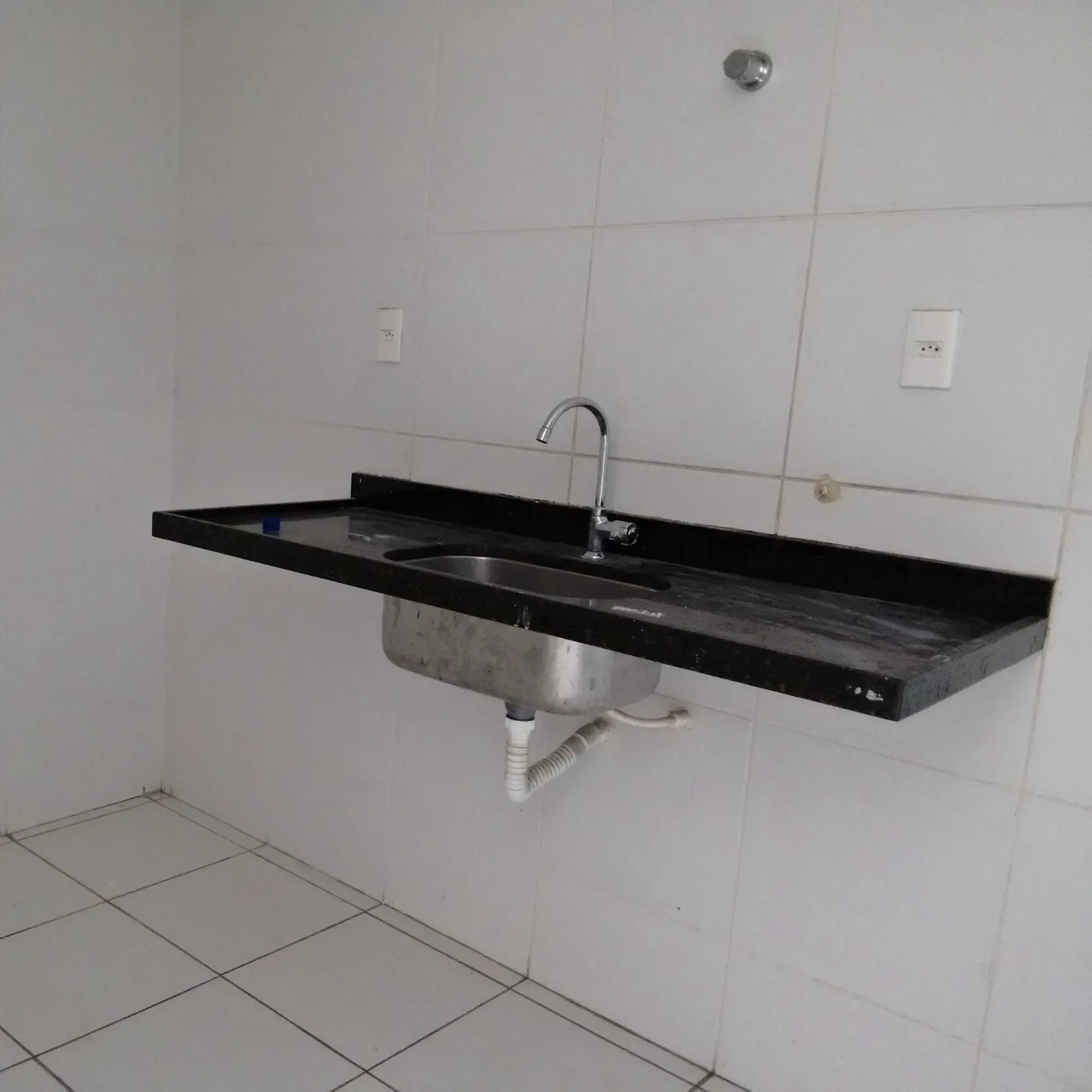 Imagem Apartamento com 2 Quartos à Venda, 64 m² em Catolé - Campina Grande