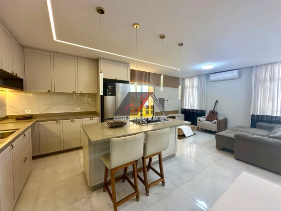 Imagem Casa Alto Padrão em Umbará, Curitiba/PR