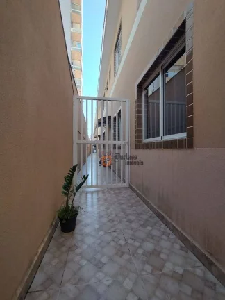 Imagem Sobrado com 2 dormitórios à venda, 59 m² por R$ 399.000 - Aviação - Praia Grande/SP
