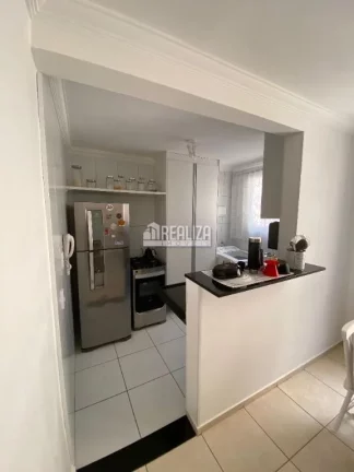Imagem Apartamento para alugar no Condomínio Parque Uniclass, no bairro Conjunto Umuarama, Uberaba - 2 dormitórios