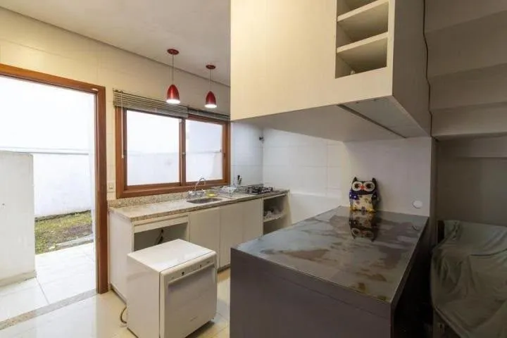 Imagem Casa à Venda - Hipica, 3 Quartos, 143 m²