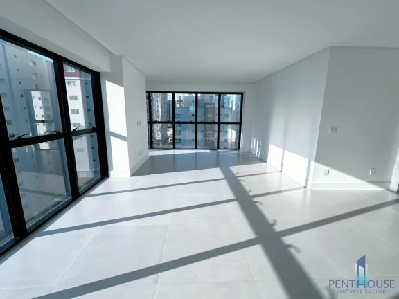 Imagem Apartamento Zona Central para Venda em Balneário Camboriú, CENTRO, 4 dormitórios, 2 suítes, 4 banheiros, 3 vagas