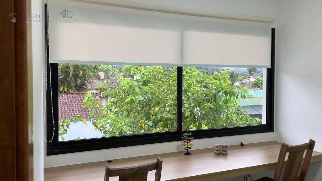 Imagem Casa moderna e sofisticada em condomínio fechado - 4 suítes | Área gourmet