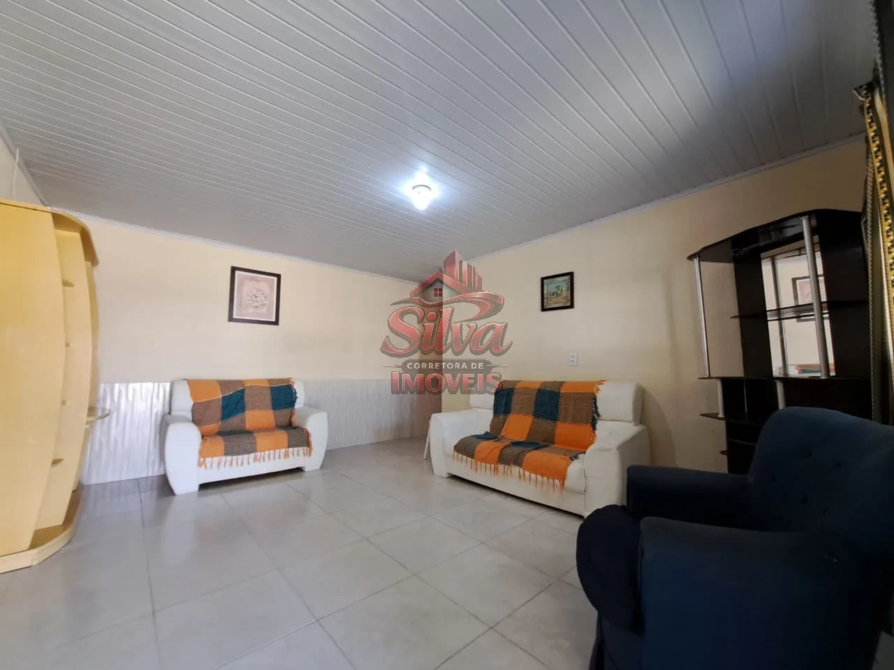 Imagem C384 | Casa 3 dormitórios de esquina em Mariluz