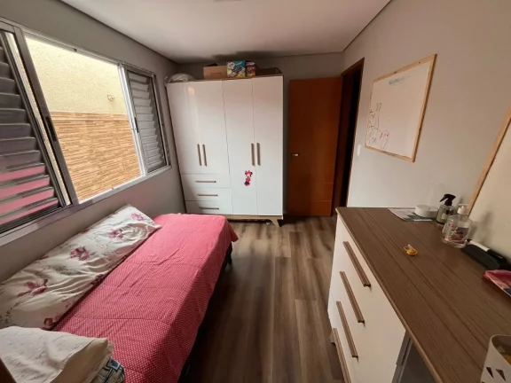 Imagem LINDA CASA RECÉM REFORMADA NA CIDADE PATRIARCA 198M², 5 QUARTOS COM 3 SUÍTES E GARAGEM PARA 2 CARROS