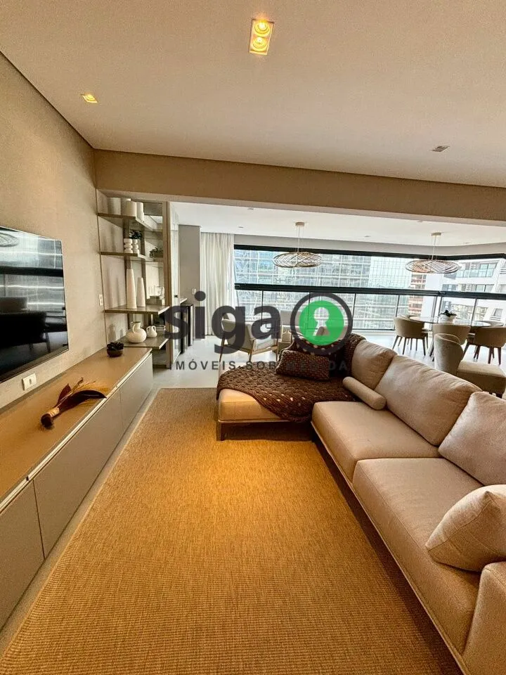 Foto do imóvel APARTAMENTO MOBILIADO Á VENDA AO LADO DO SHOPPING PARQUE DA CIDADE, COM 4 QUARTOS!