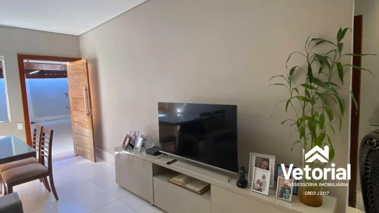 Imagem Imperdível Casa à Venda em Barreiras-BA, Morada da Lua: 3 Quartos, 1 Suíte, 1 Sala, 2 Vagas de Garagem e área de lazer!