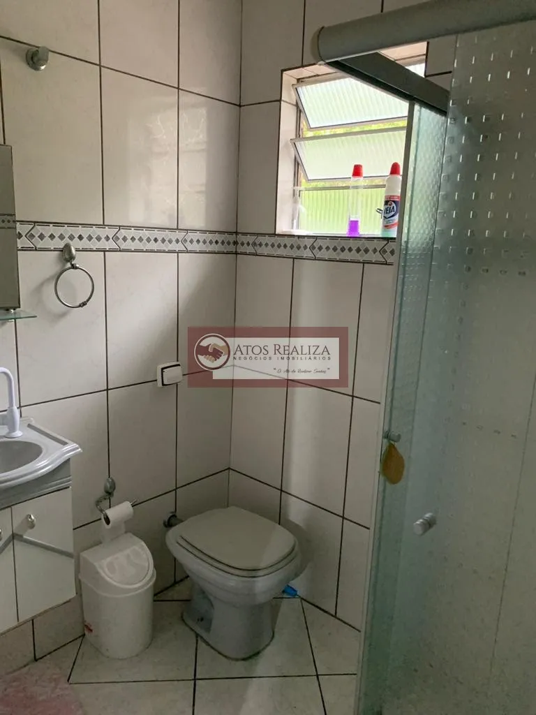 Imagem Sobrado de 220M² em Rio Bonito, São Paulo - 2 Dormitórios, 2 Banheiros por R$450.000 - Venda