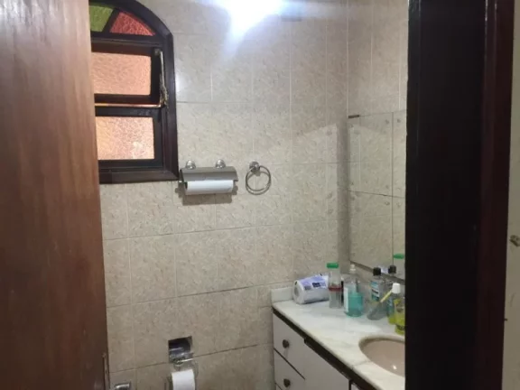 Imagem CASA COM 5 DORMITÓRIOS À VENDA, 347 M² POR R$ 1.100.000,00 - ENCRUZILHADA - SANTOS/SP