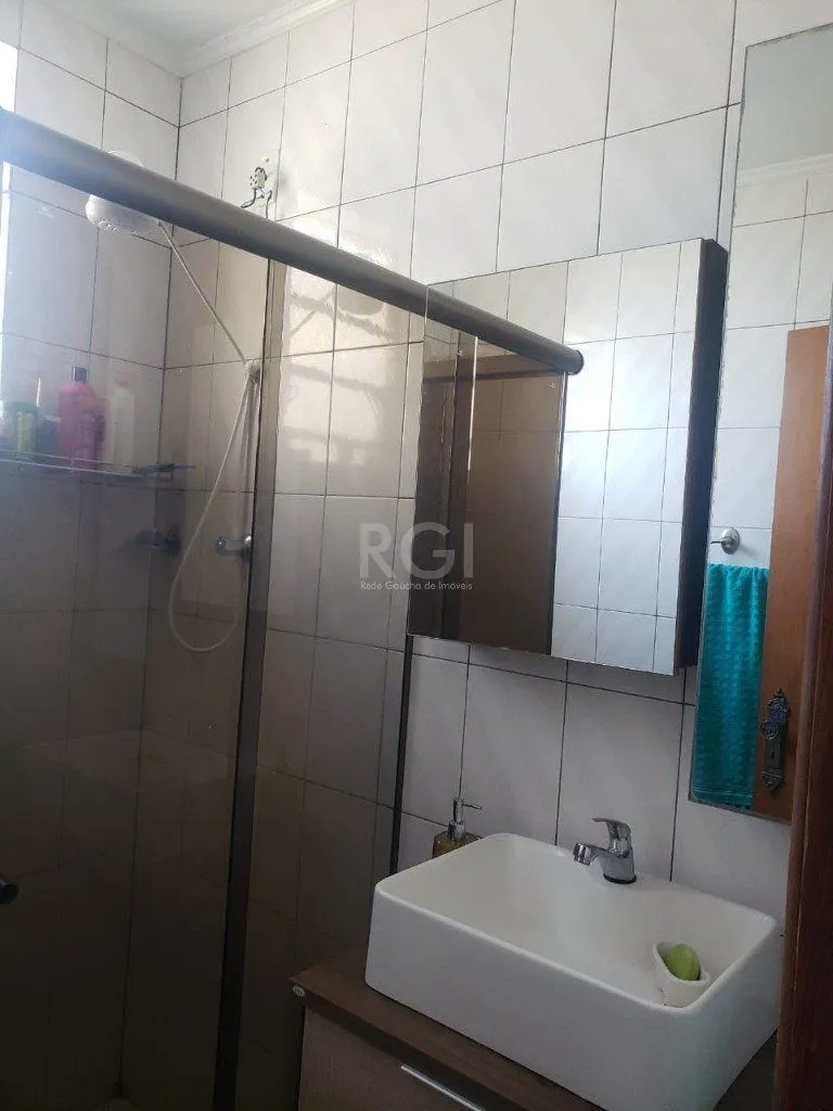 Imagem Apartamento para Venda - 64m², 2 dormitórios, 1 vaga - Passo da Areia