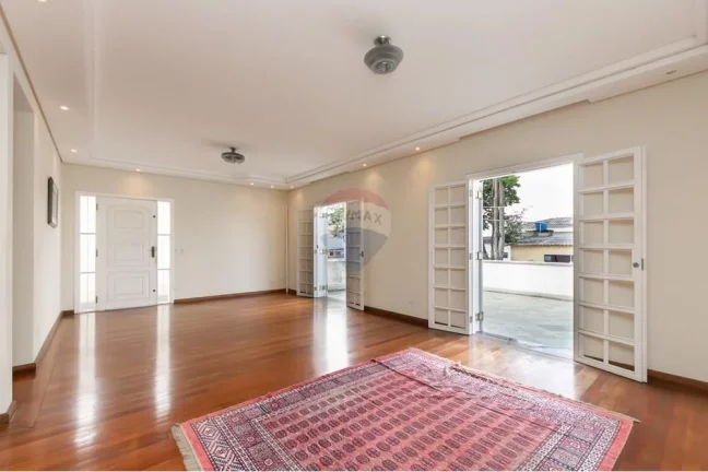 Imagem Casa bem localizada com 4 dormitórios 2 suíte 7 vagas 382m2