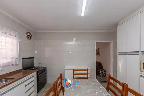 Imagem Sobrado para venda em Vila Tolstoi com 3 quartos, 126m²