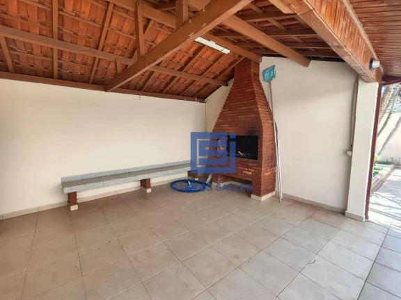 Imagem Casa com 3 dormitórios para alugar, 200 m² por R$ 4.000,00/mês - Santa Rosa - Socorro/SP