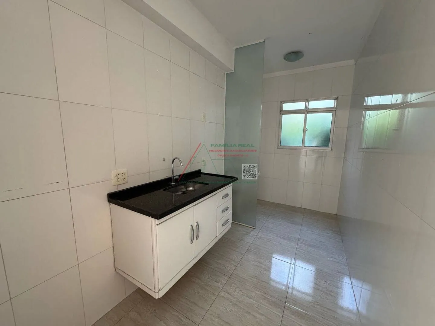 Imagem Apartamento à Venda, com 03 Dormitórios e 01 Vaga de Garagem