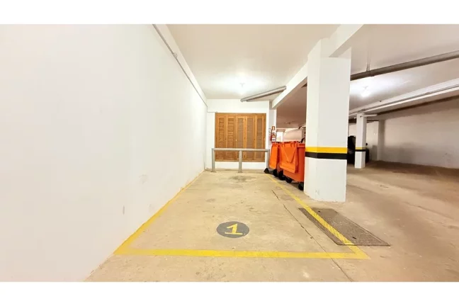 Imagem Sala para venda no bairro Floresta em Porto Alegre
