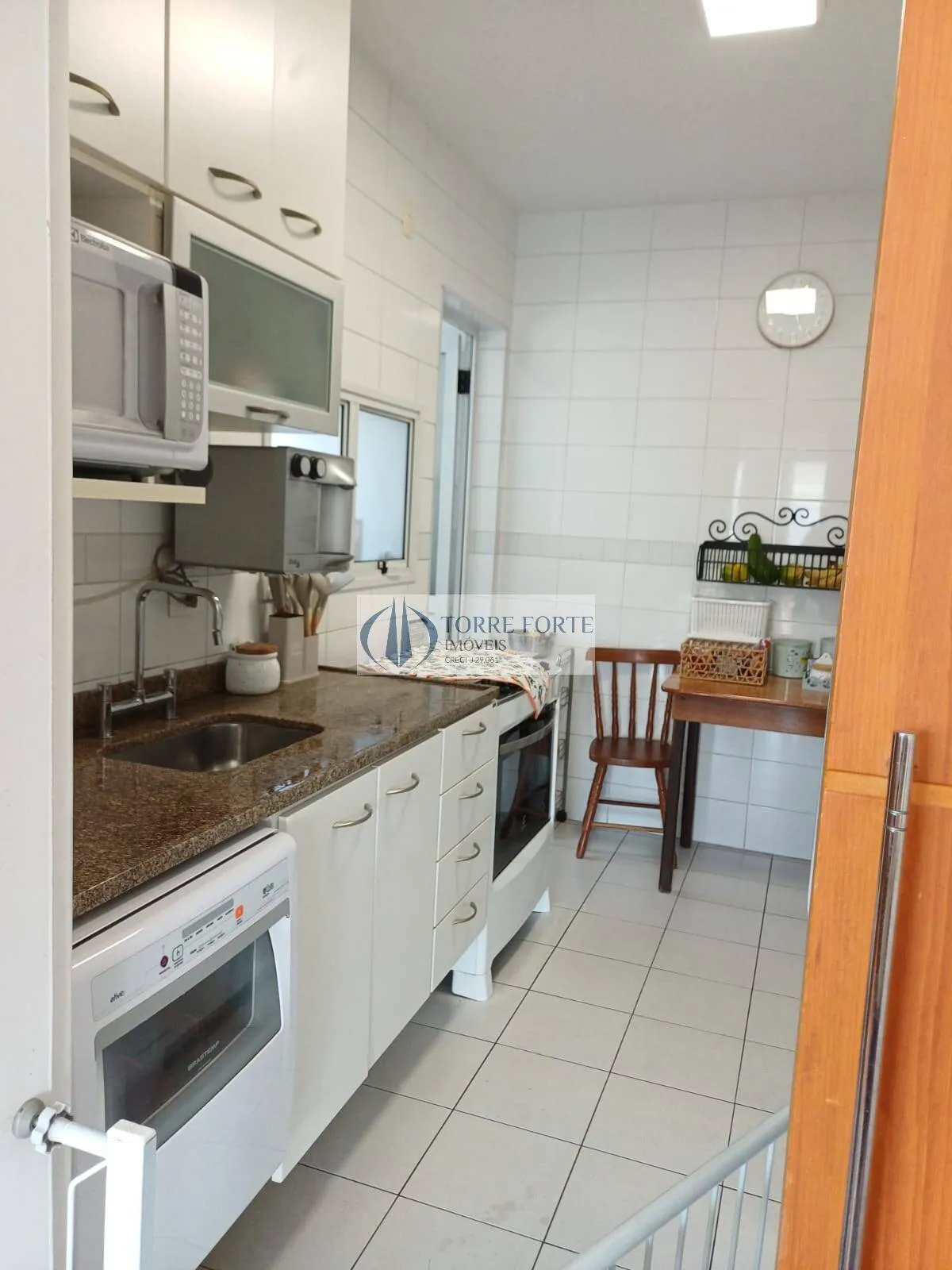 Imagem Ótimo apartamento 84 m² 3 dorms sendo 1 suíte 2 vagas garagem Vl Clementino