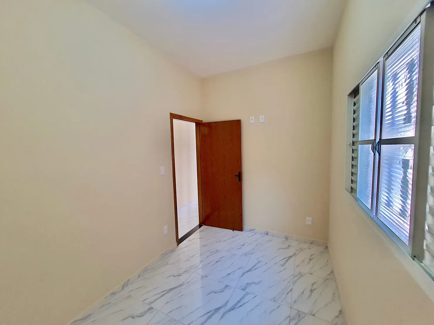 Imagem Casa à venda 2 Quartos, 1 Suite, 1 Vaga, 125M², Residencial Estoril, Taubaté - SP