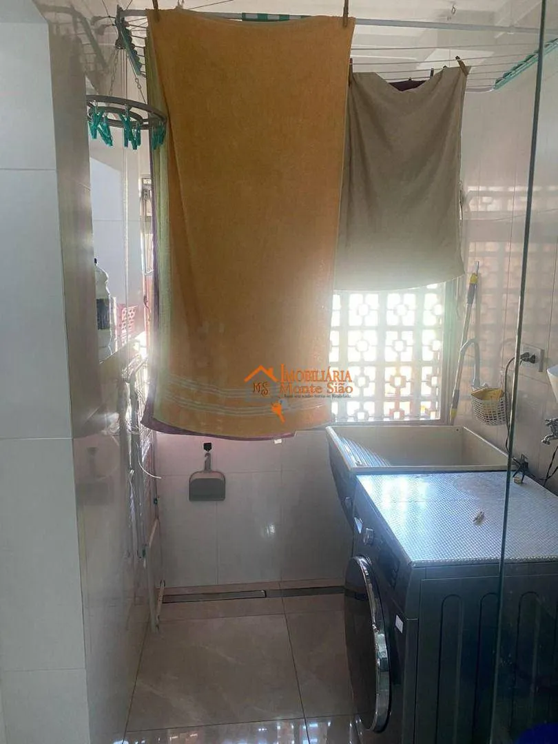 Imagem Apartamento com 3 dormitórios à venda por R$ 640.000,00 - Centro - Guarulhos/SP