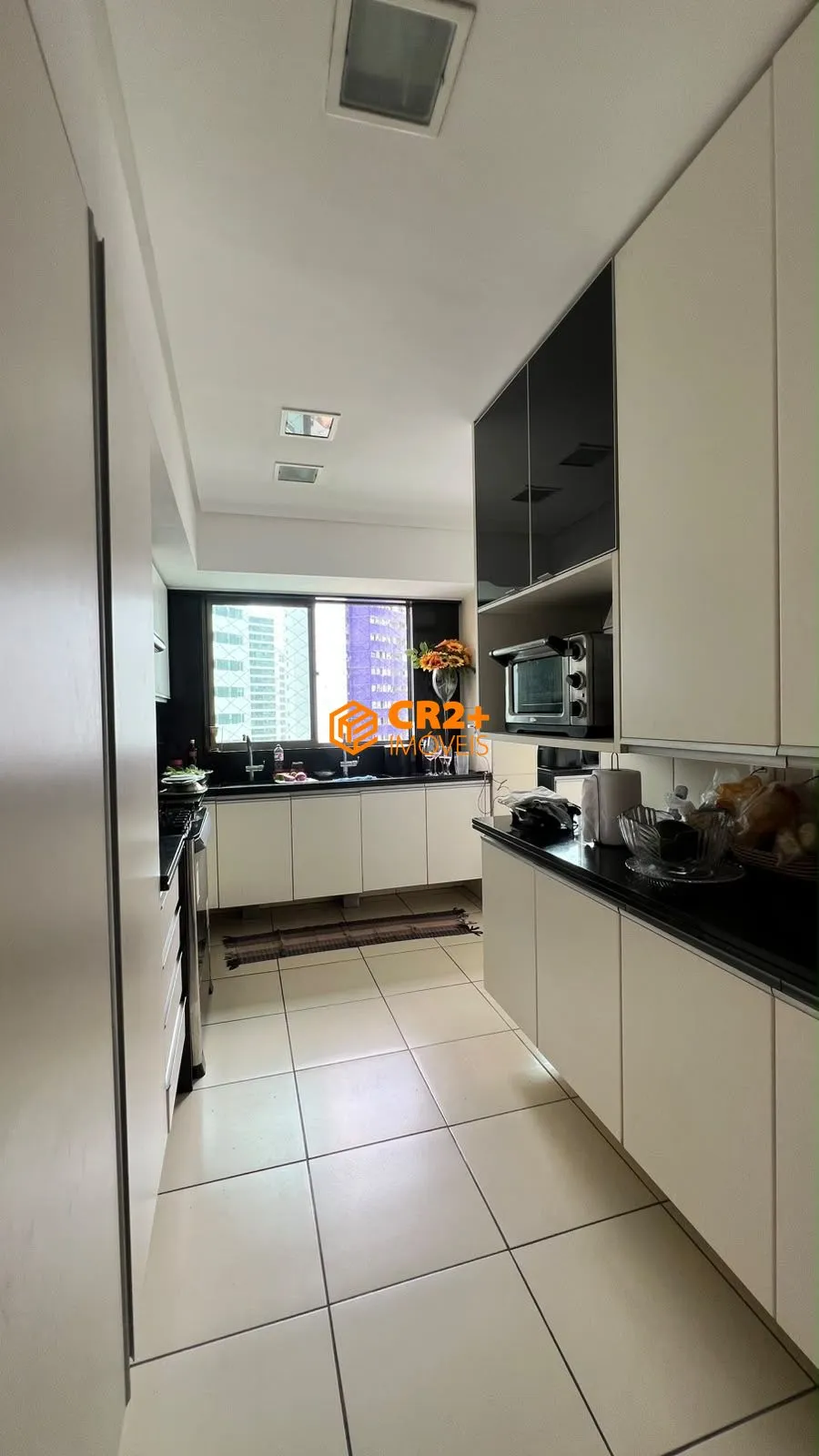 Imagem Vendo apartamento de luxo com 4 suítes no Rosarinho