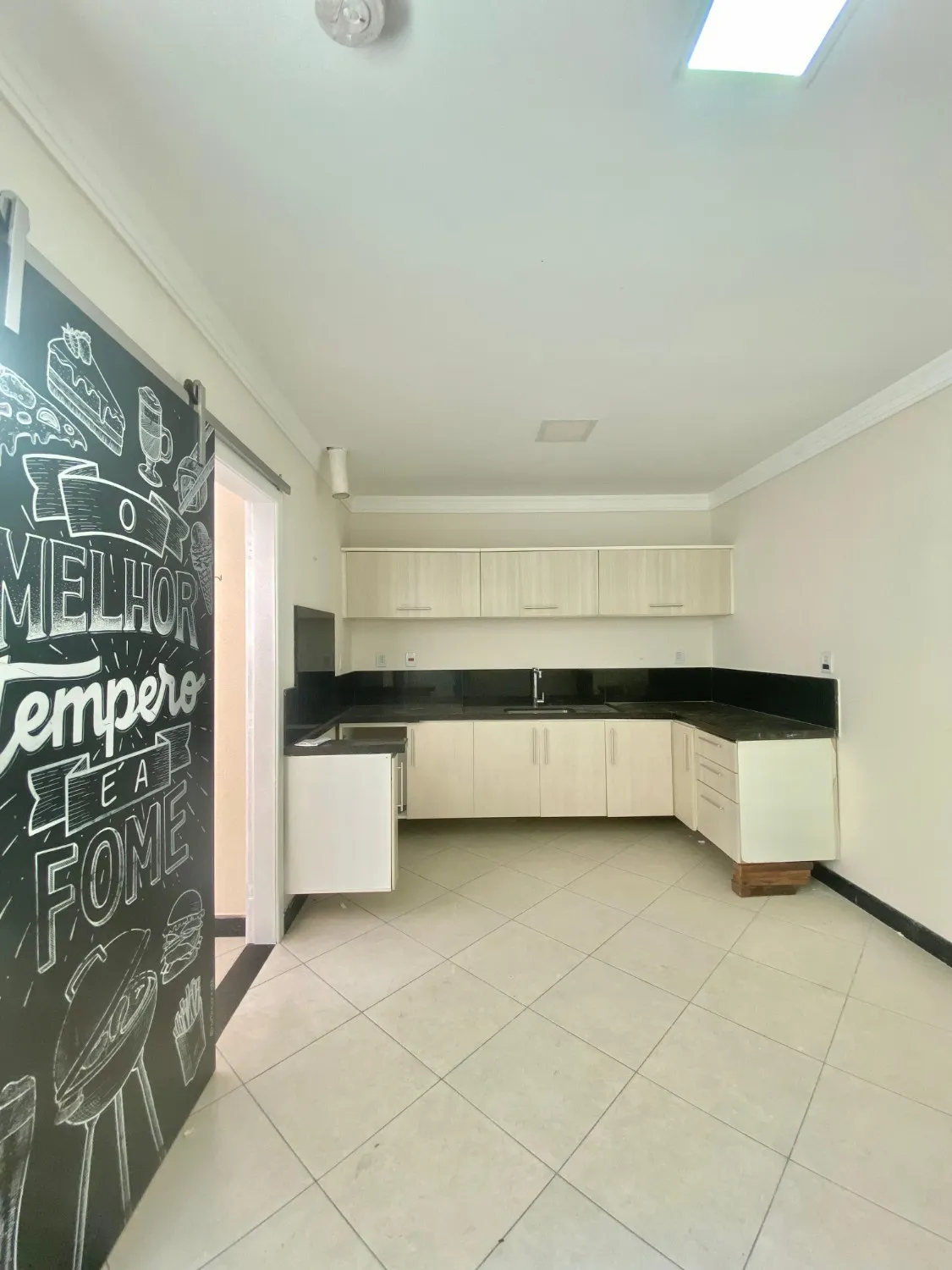 Imagem Casa com 3 quartos à venda em Vila Velha