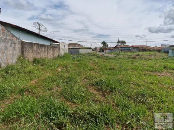 Imagem Lote para Venda em Aparecida de Goiânia, Residencial Village Garavelo