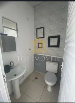 Imagem Seu novo lar no Jardim Limoeiro espera por você! Encante-se com esta linda casa em condomínio, ideal para quem busca conforto, segurança e praticidade!