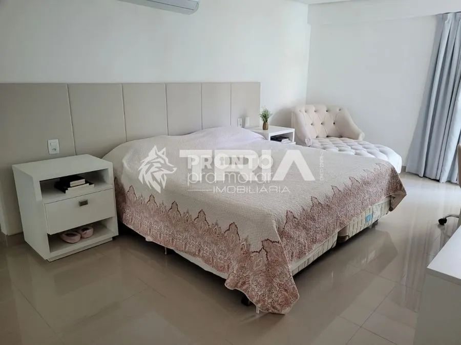 Imagem Apartamento de 4 quartos, 185m² no bairro Boa Viagem, em Recife