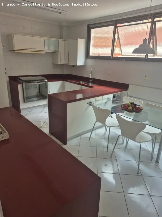 Imagem Apartamento para Venda em Guarujá, Pitangueiras, 5 dormitórios, 2 suítes, 4 banheiros, 2 vagas