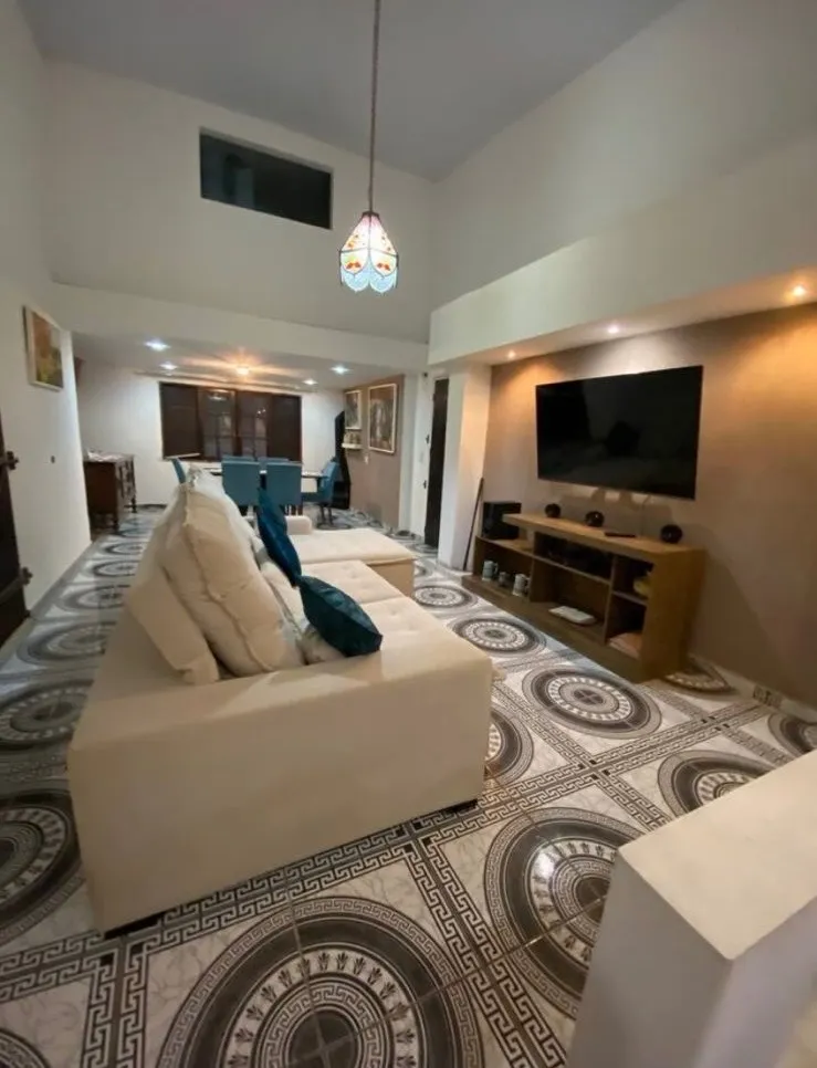 Imagem OPORTUNIDADE SITIO EM PIEDADE SP CASA 4 DORMITÓRIOS! SÓ R$ 1.200.000,00 (ACEITO PERMUTA)