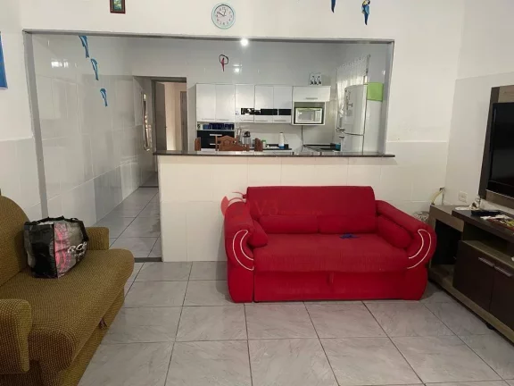Imagem Casa em Ubatuba com 80 metros quadrados com 2 dormitórios, sala, cozinha, 2 banheiros, com vagas para 4 carros próximo a praia de Maranduba