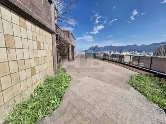 Imagem Cobertura à venda em Ipanema, 573m2, 4quartos, 4vgs, na Francisco Otaviano.