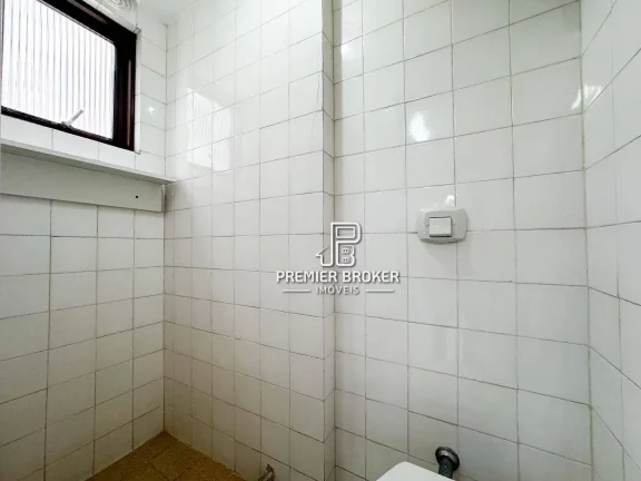 Imagem Apartamento com 3 dormitórios à venda, 119 m² por R$ 700.000,00 - Várzea - Teresópolis/RJ