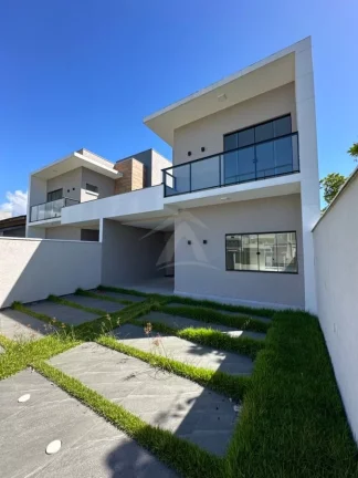 Imagem SOBRADO COM PISCINA, 3 QUARTOS SENDO 1 SUÍTE, BAL. VOLTA AO MUNDO